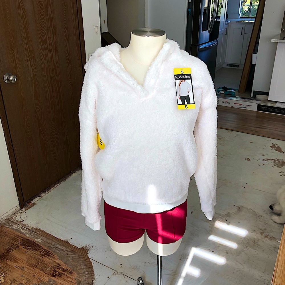 Lukka Lux White Fleece Lined Pullover Hoodie